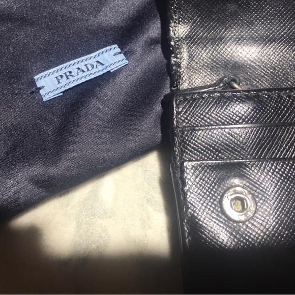 Authentic PRADA Black Saffiano Leather Wallet/Clutch w/ PRADA Dustbag - Picture 6 of 11